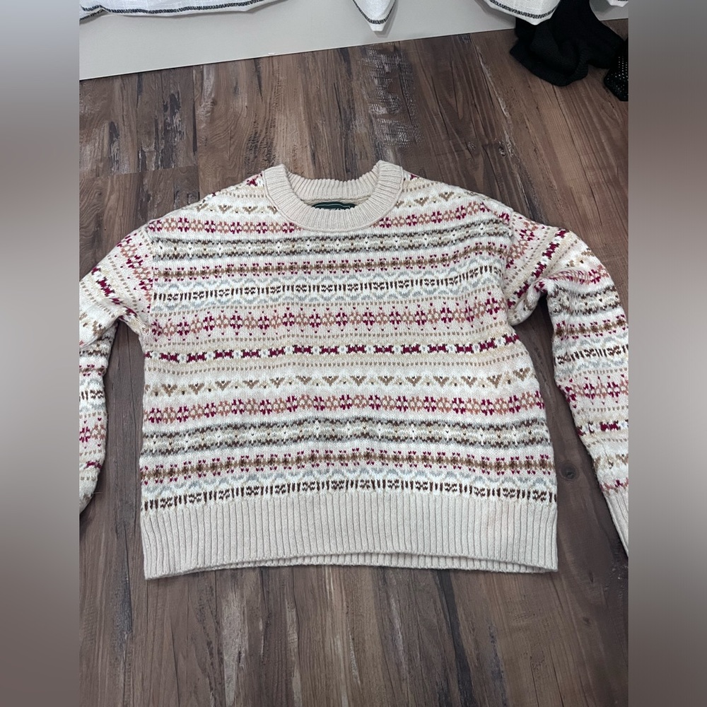 American eagle sweater xtra small